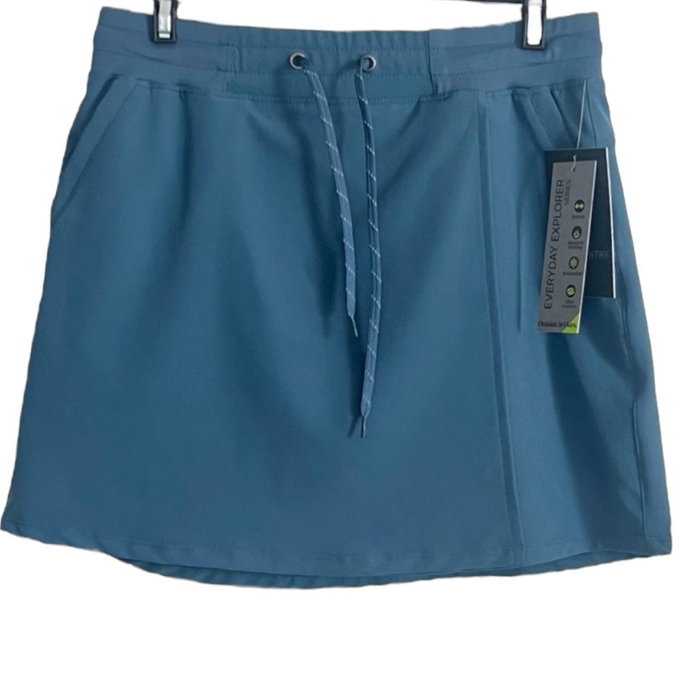 NWT Free Country Explore Trail to Town Skort in Sage Steel Size Small